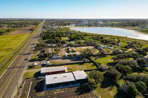 Lake Vista RV Park and Apartments – photo 4