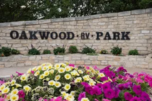 Oakwood RV Resort – photo 2