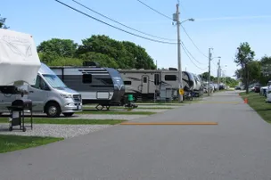 Meadowlark RV Park – photo 3