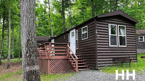 Holiday House (Sleeps 8) — image 1 of 5