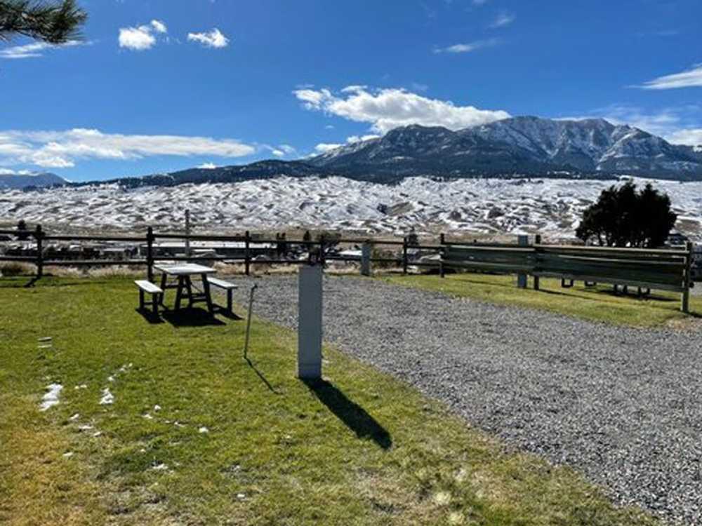 Sun Outdoors Yellowstone North - Main Photo