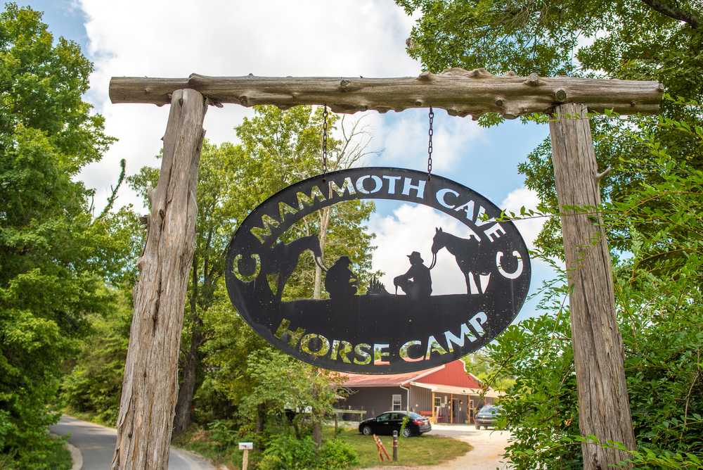 mammoth cave horse camp        
        <figure class=