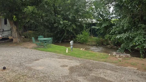 CANAL — image 2 of 12