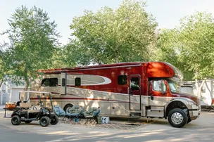 River West Resort – photo 4