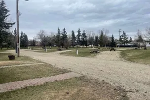 Beaverlodge Pioneer Campground – photo 3