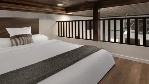 Tuscany Elite 1 Bedroom with Loft — image 7 of 7