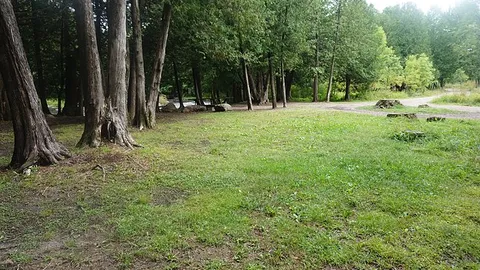 Non-Electric Riverside RV Site — image 2 of 5
