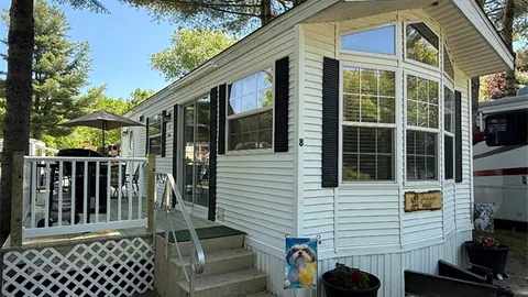 Jazzy's House — image 1 of 8