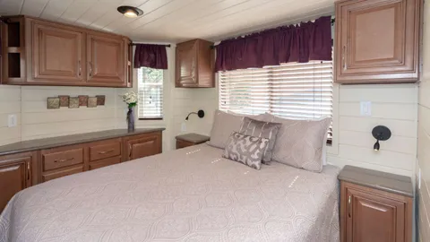 Premium Cottage 1 Bedroom — image 2 of 13
