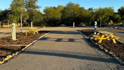 Standard Pull-Through Full Hookup RV Site — image 2 of 3
