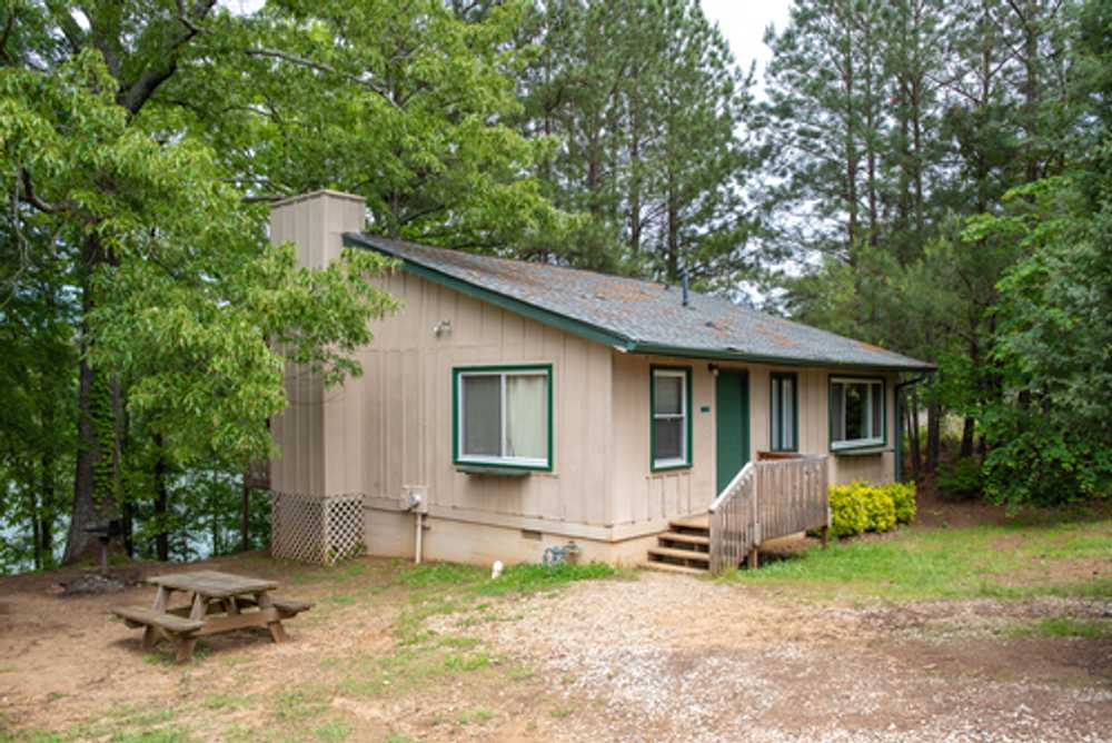 2 Bedroom 1 Bath Cabin