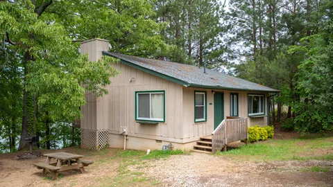 2 Bedroom 1 Bath Cabin — image 1 of 1