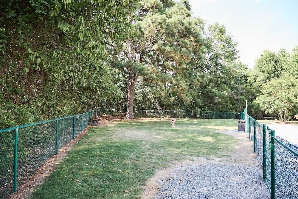 Raleigh Oaks RV Resort & Cottages - Four Oaks, NC - Photo 4