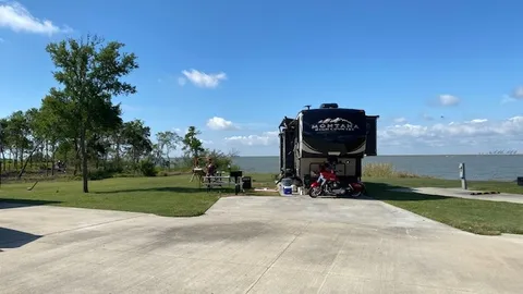 Premium Waterfront RV Site — image 1 of 5