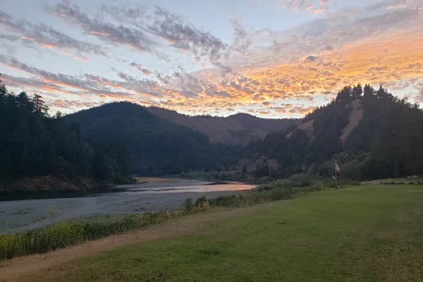 Lucky Lodge RV Park – photo 1