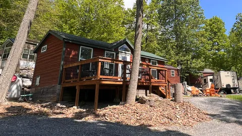 Laurel Mountain Mist Cabin — image 1 of 7
