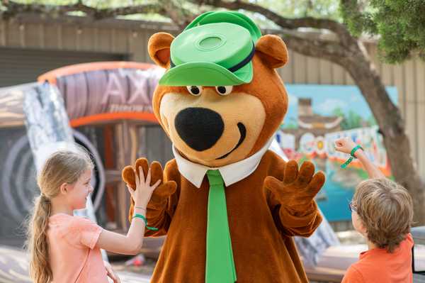 Yogi Bear™ Birthday Bash Weekend
