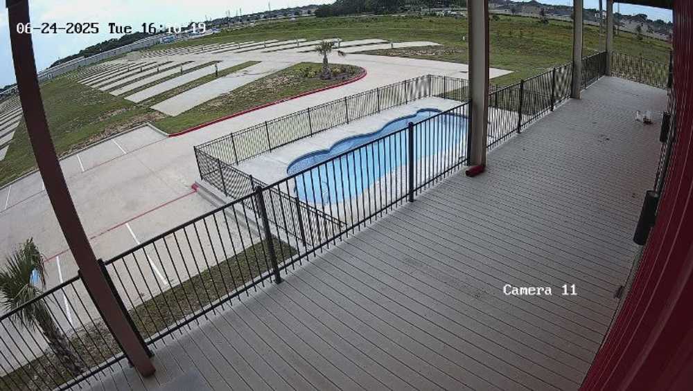 B&B Paradise RV Resort, Hockley, Texas - Photo 2