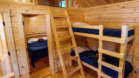 Boo Boo™ Plus Cabin — image 2 of 5