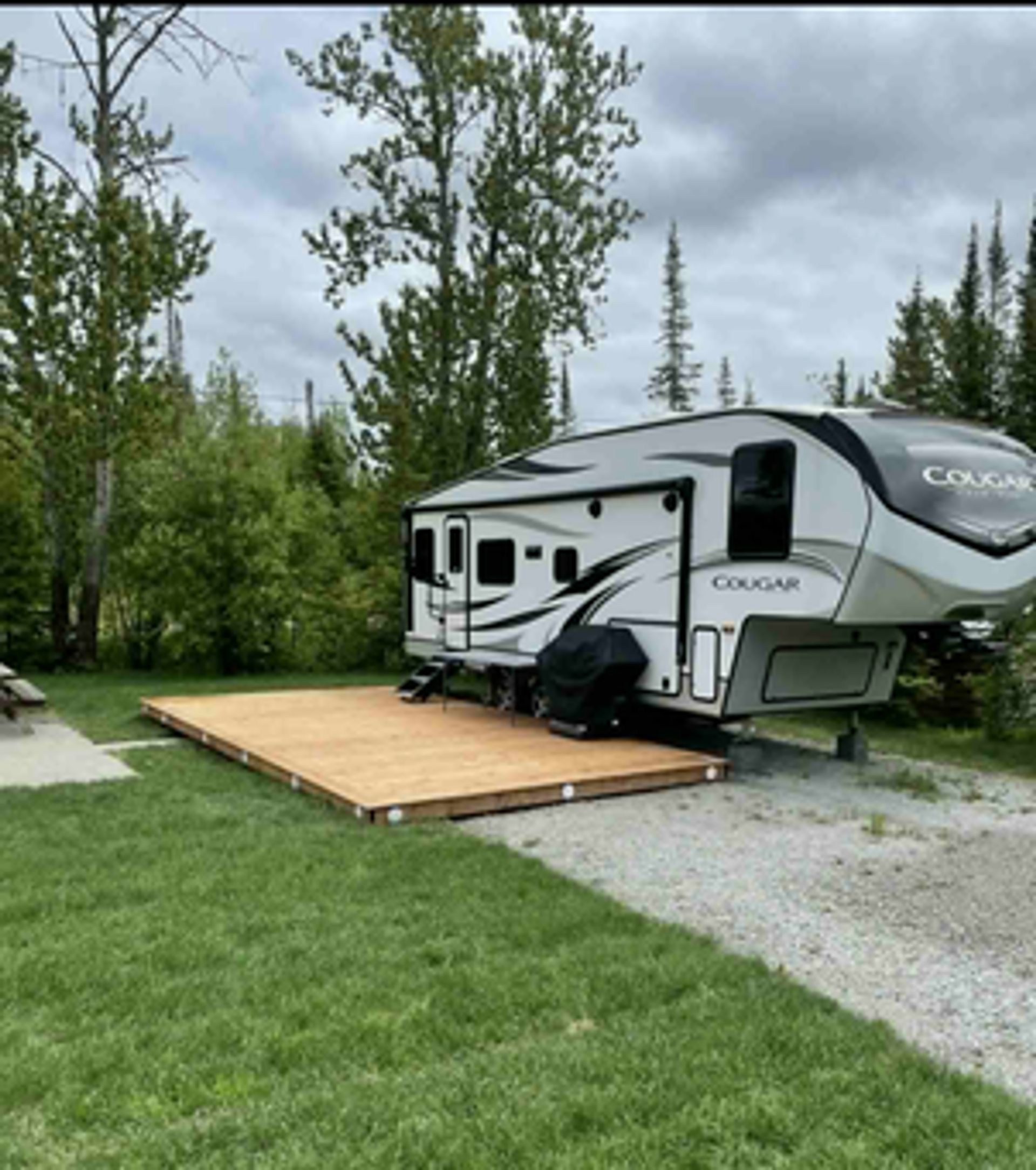 Remi Lake Campground - Moonbeam