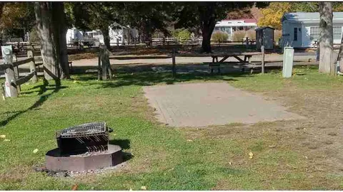 Full Hookup Back-in RV Site — image 1 of 1