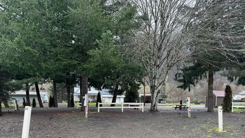 30 Amp Shaded RV Site — image 10 of 10