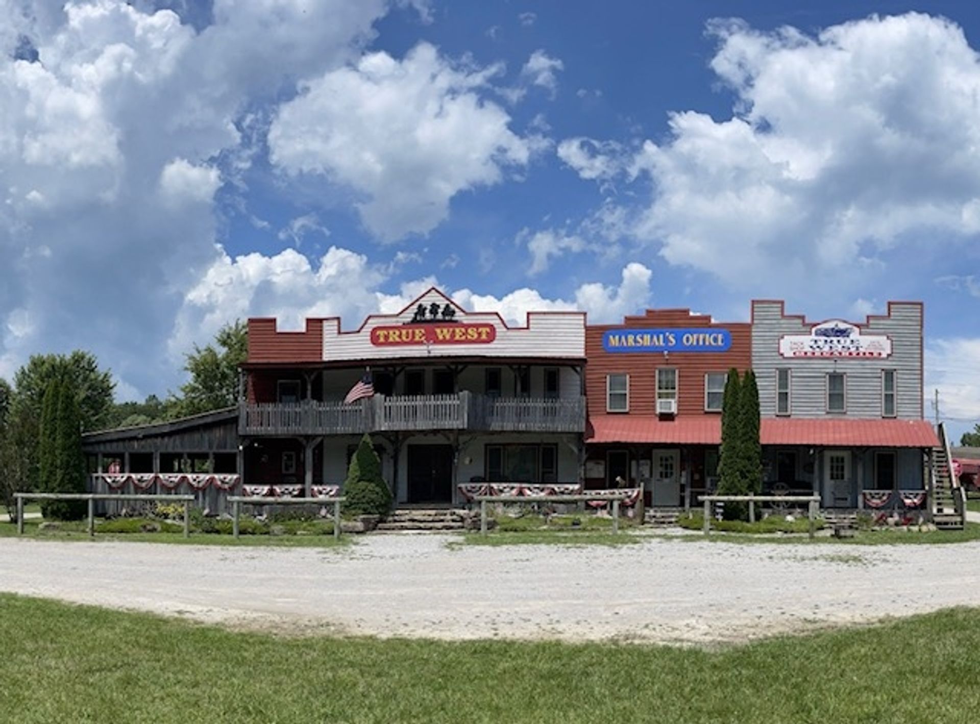 True West Campground Stables and Mercantile, Jamestown, Tennessee