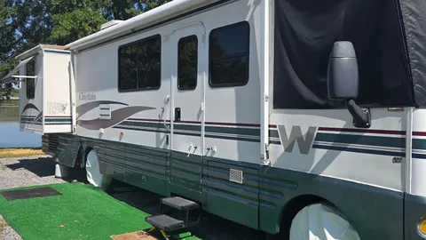 RV Rental — image 1 of 5