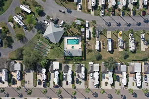 Bentsen Palm Village RV Resort – photo 4