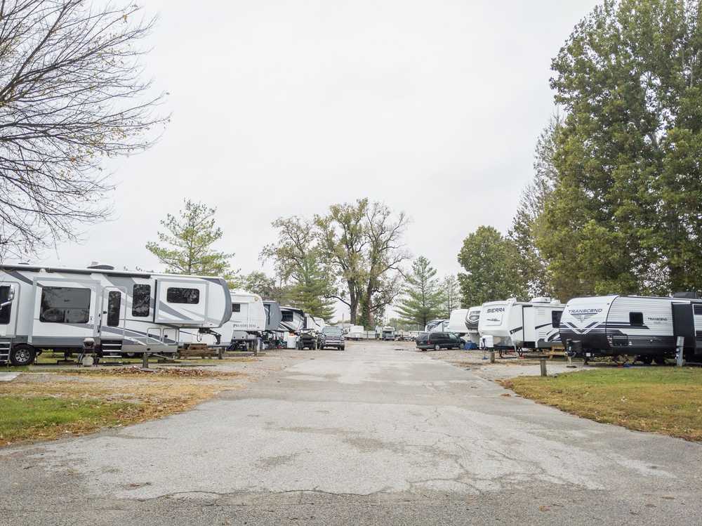 Cahokia RV Parque - Photo 3