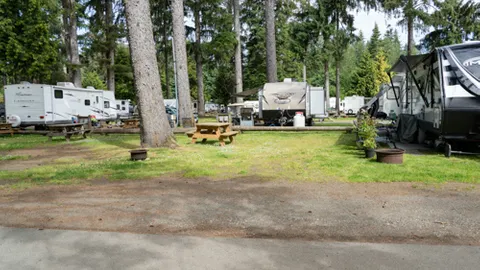 Standard Interior Site — image 1 of 8