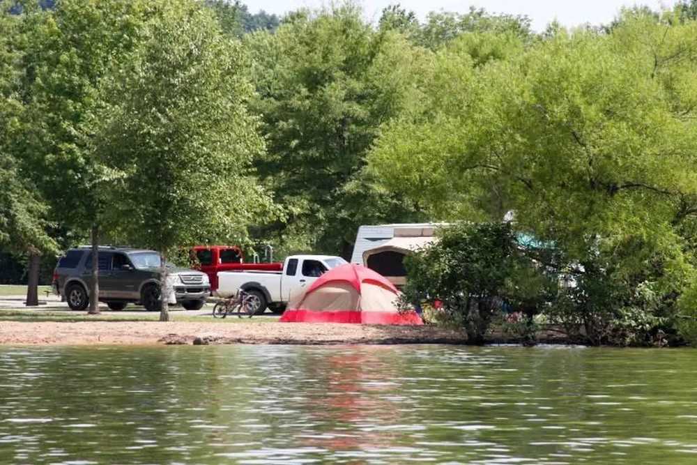 Pikes Ridge Campground - Columbia, KY - Photo 5