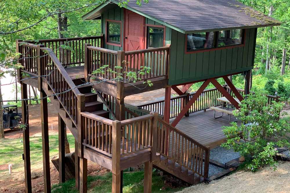 Lake View Treetop Cabin