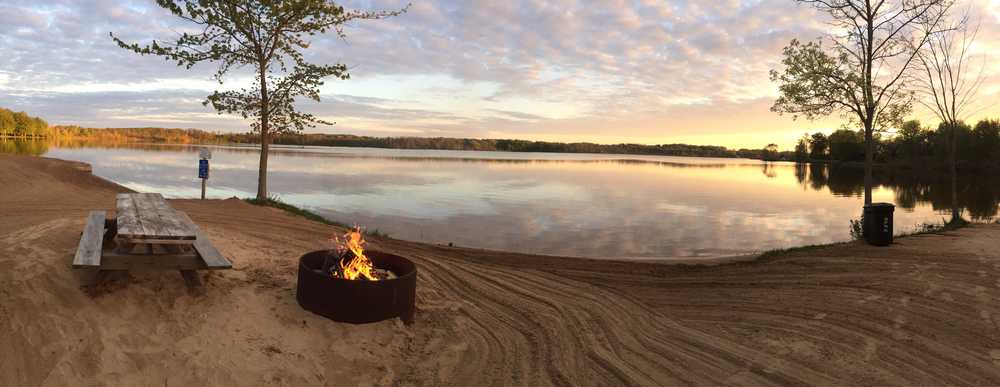 Dumont Lake Family Campground - Photo 4