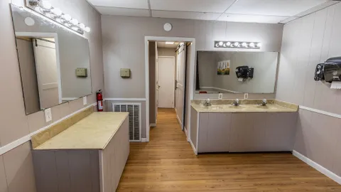 Bunkhouse Room 3 — image 12 of 12