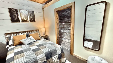 The Cottage — image 12 of 12