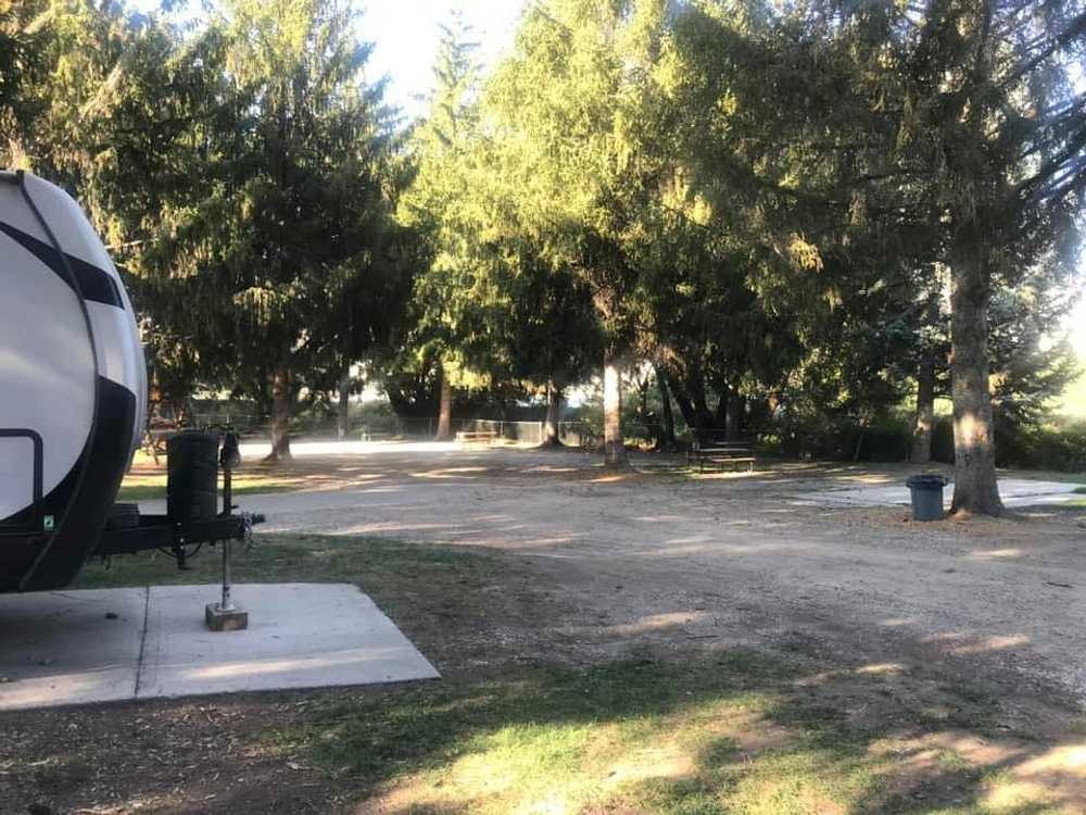 Mantua Waterfront RV Resort - Photo 3