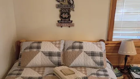 Hog Haven — image 2 of 5