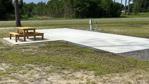Bronze FHU back-in RV Site — image 3 of 3