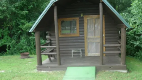 Hereford Cabin — image 1 of 2