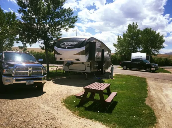 Absaroka Bay RV Park campground