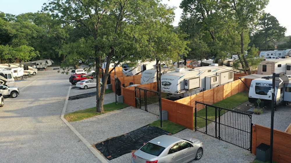 Dallas Fate RV Park - Main Photo