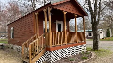 Deluxe Poolside Cabin: Sleeps 6 Poolside Cabin — Steps to Water, Built for Family Fun — image 2 of 7