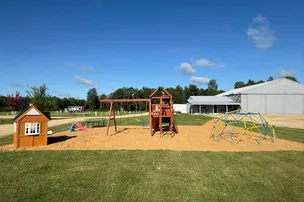 Howling Hills Campground – photo 2