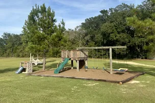 Holmes Creek Camping & RV Resort – photo 5