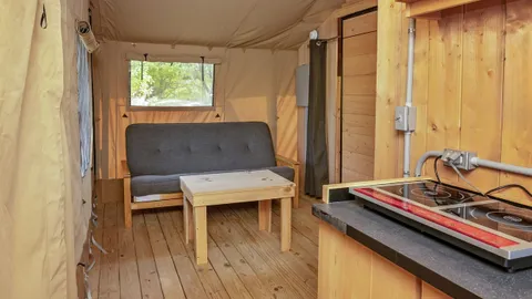 Glamping Tent — image 19 of 19