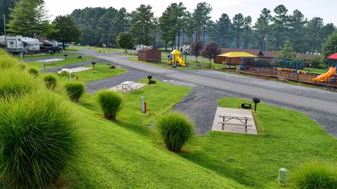 Mountain View Premium RV Site — image 2 of 5