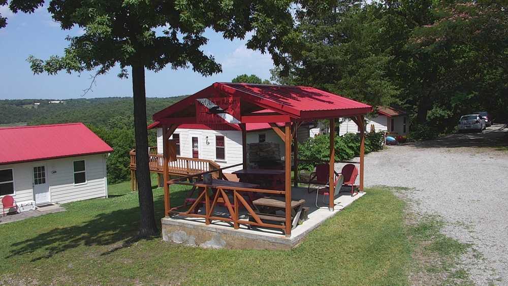 Red Arrow Resort - Photo 3