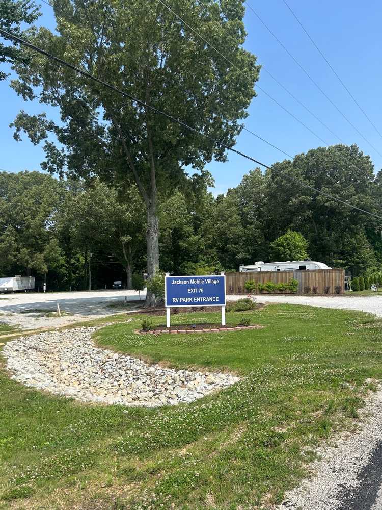 Exit 76, Jackson, Tennessee - Main Photo