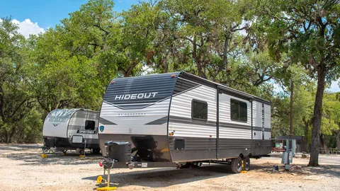Premium Pull-Thru RV Site — image 5 of 5